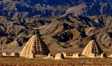 Western Xia Imperial Tombs Awe-Inspiring Historical Complex of Ancient Kings and Queens!